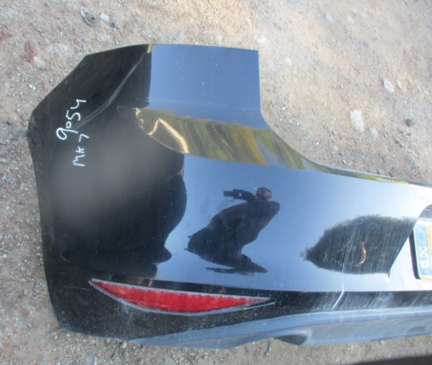 2014 GENUINE VW GOLF MK7 REAR BUMPER COMPLETE - Image 2