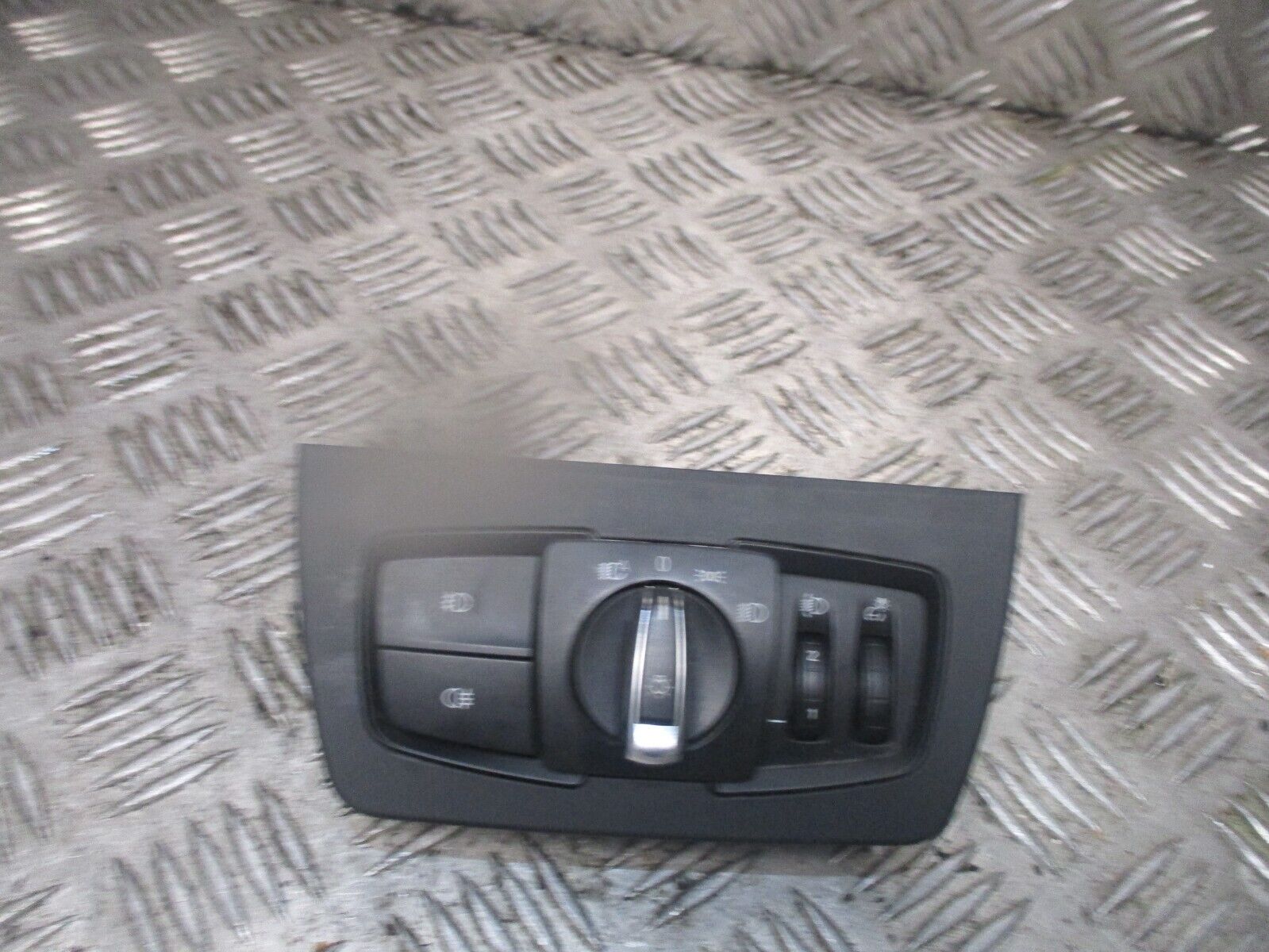 2015 GENUINE BMW 3 SERIES HEADLIGHT LAMP ADJUSTER CONTROL SWITCH 926530504 - Image 2