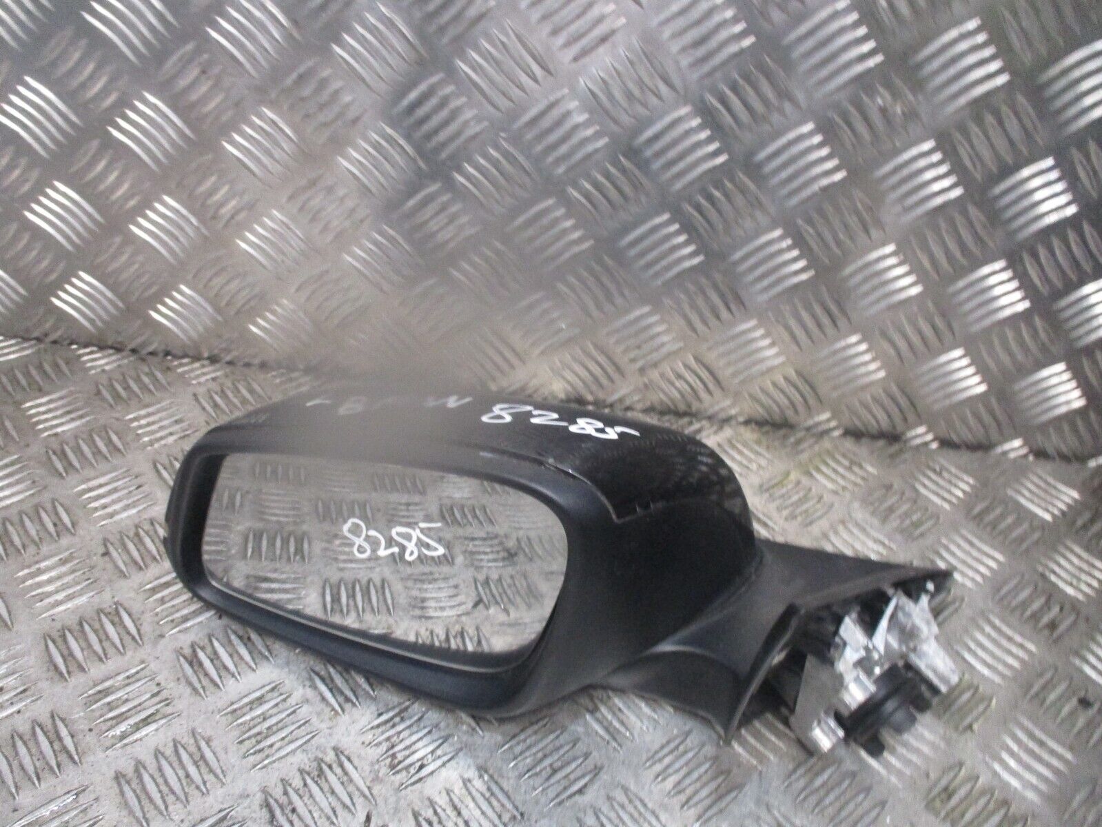 2015 GENUINE BMW 3 FRONT LEFT PASSENGER SIDE DOOR WING MIRROR E1021185