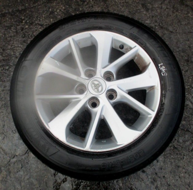 2014 GENUINE TOYOTA AURIS 16''INCH ALLOY WHEEL TYRE 205/55/R16 4261102E90