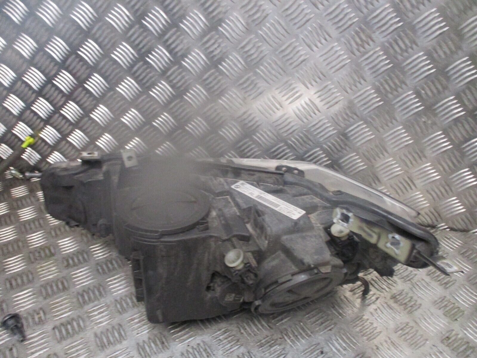 2015 GENUINE BMW 3 320D FRONT RIGHT DRIVER SIDE HEADLIGHT LAMP 7259540 - Image 3