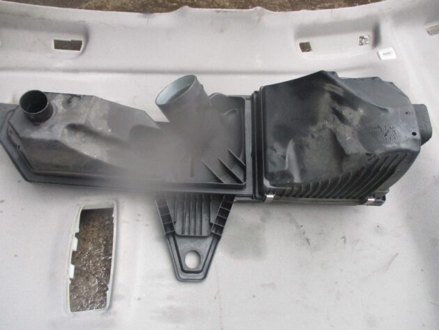 2015 GENUINE BMW 3 320D AIR FILTER BOX HOUSING MASS FLOW SENSOR 70519058 - Image 3