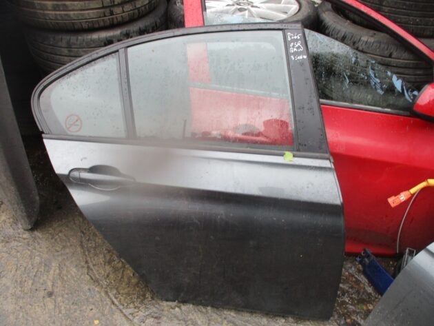 2015 GENUINE BMW 3SERIES SALOON REAR RIGHT DRIVER SIDE BARE SHELL DOOR OSR - Image 2