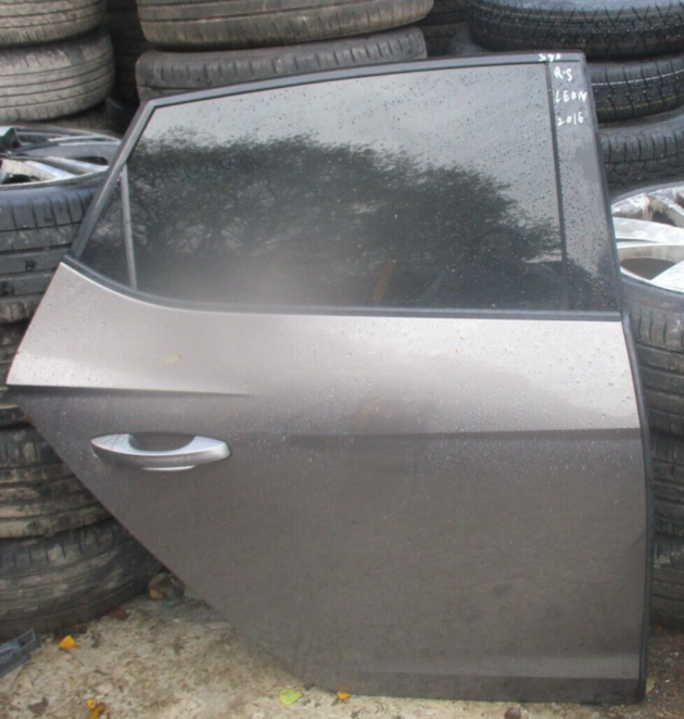 2016 GENUINE SEAT LEON HATCHABACK REAR RIGHT DRIVER SIDE BARE SHELL DOOR OSR