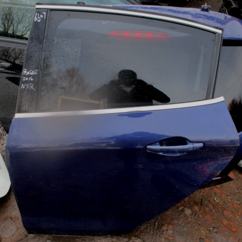2016 GENUINE PEUGEOT 208 REAR LEFT PASSENGER SIDE BARE SHELL DOOR NSR