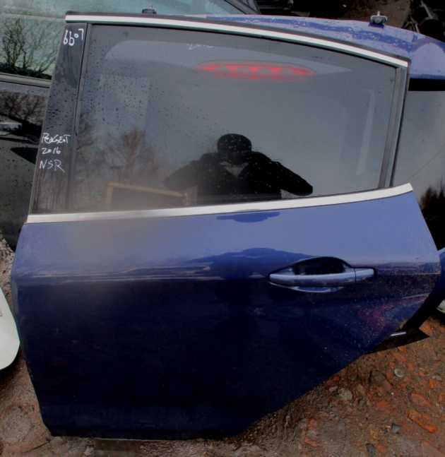 2016 GENUINE PEUGEOT 208 REAR LEFT PASSENGER SIDE BARE SHELL DOOR NSR
