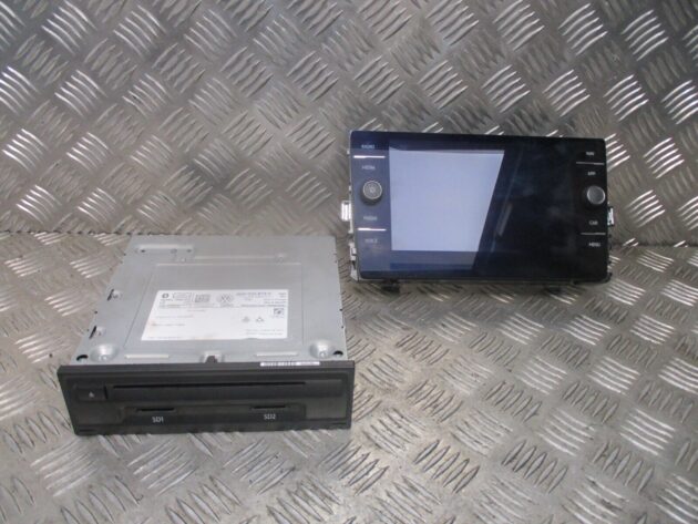 2018 GENUINE VW GOLK MK7 MMI RADIO CD PLAYER HEAD UNIT 3Q0035874C 5G6919605B - Image 2