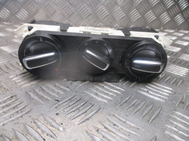 2016 GENUINE AUDI A1 AC HEATER CLIMATE CONTROL SWITCH PANEL 8XA820045A - Image 3