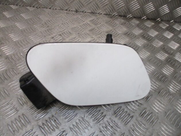 2018 GENUINE VW GOLF MK7 REAR DIESEL FUEL FILLER FLAP CAP - Image 3