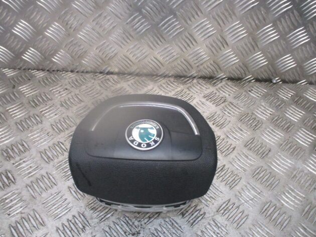2012 GENUINE SKODA OCTAVIA FRONT RIGHT DRIVERS STEERING WHEEL 1Z0880201AQ