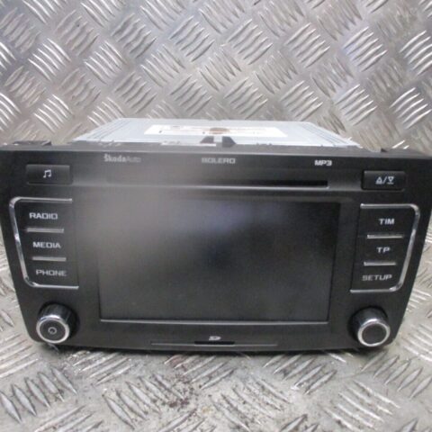 2012 GENUINE SKODA OCTAVIA RADIO CD PLAYER HEAD UNIT 1Z0035156M