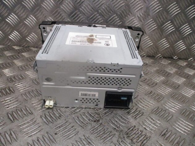 2012 GENUINE SKODA OCTAVIA RADIO CD PLAYER HEAD UNIT 1Z0035156M - Image 4