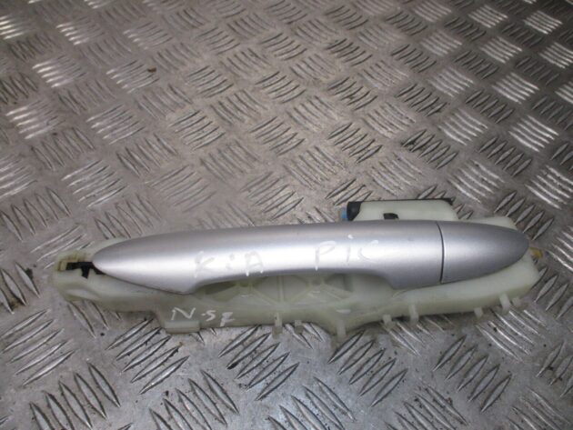 2012 GENUINE KIA PICANTO FRONT LEFT PASSENGER SIDE EXTERIOR DOOR HANDLE - Image 2