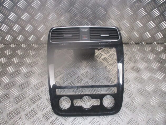 2012 VW SCIROCCO FRONT CENTRE DASHBOARD HEATER AC AIRVENT WITH TRIM 1K8819728E