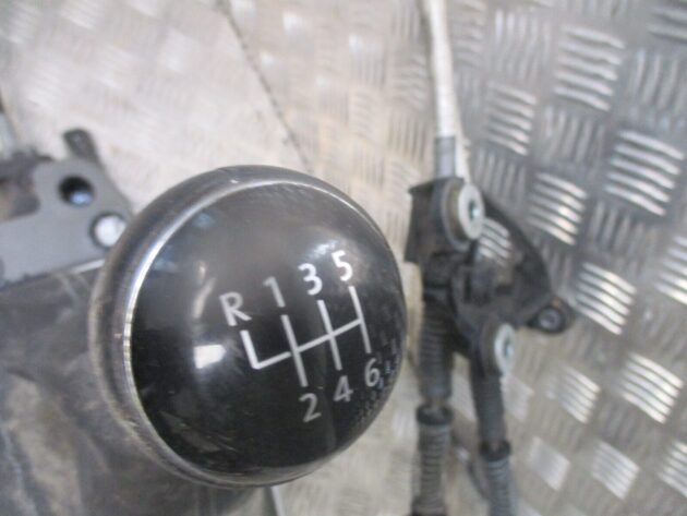 2016 GENUINE VW PASSAT B8 6 SPEED GEAR SELECTOR LINKAGE 3Q0711049R - Image 3