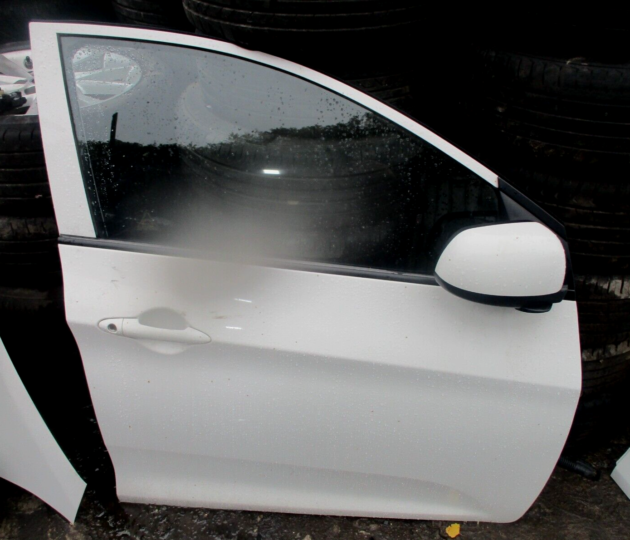 2014 GENUINE KIA PICANTO FRONT RIGHT DRIVER SIDE BARE SHELL DOOR OSF