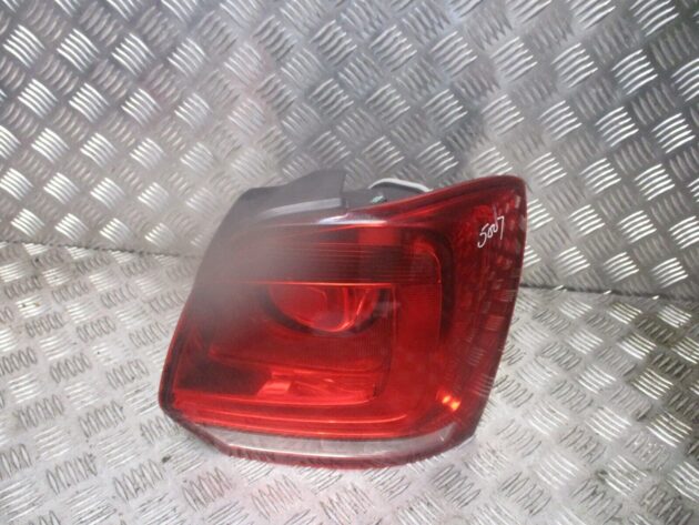 2013 GENUINE VW POLO REAR RIGHT DRIVER SIDE TAILLIGHT LAMP - Image 2