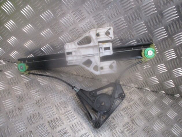 2014 GENUINE AUDI A1 REAR RIGHT DRIVER SIDE WINDOW REGULATER 8X4839462A - Image 3