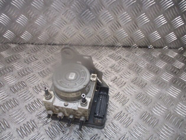 2014 GENUINE VW GOLF MK7 ABS PUMP CONTROL MODULE UNIT 5Q0614517R
