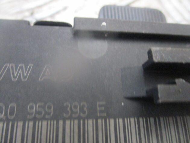 2014 GENUINE VW GOLF MK7 FRONT RIGHT DRIVER SIDE DOOR MODULE UNIT 5Q0959393E - Image 5