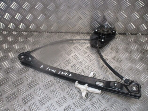 2013 GENUINE SKODA RAPID REAR RIGHT DRIVER SIDE DOOR WINDOW REGULATOR