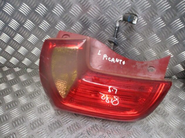 2013 GENUINE KIA PICANTO REAR LEFT PASSENGER SIDE BODY TAILLIGHT LAMP 924011Y0