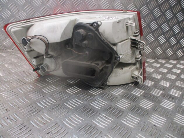 2016 GENUINE SKODA OCTAVIA HATCHBACK REAR RIGHT DRIVER SIDE TAILLIGHT LAMP OSR - Image 3