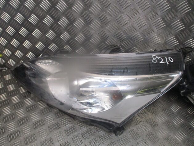 2014 GENUINE TOYOTA VERSO FRONT LEFT PASSENGER SIDE HEADLIGHT LAMP 811700F161