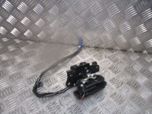 2012 GENUINE TOYOTA PRIUS REAR TAILGATE BOOTLID LOCK LATCH MECHANISM - Image 2