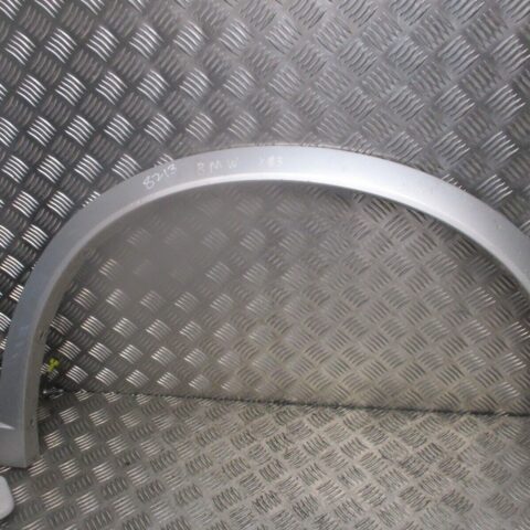 2016 GENUINE BMW X3 FRONT RIGHT DRIVER SIDE WHEEL ARCH TRIM 8050456