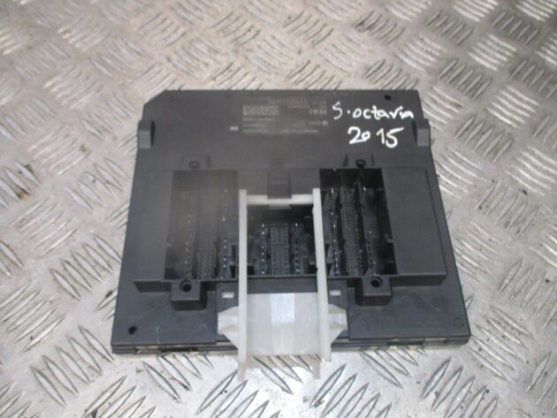 2016 GENUINE SKODA OCTAVIA BCM BODY CONTROL MODULE 5Q0937084AQ