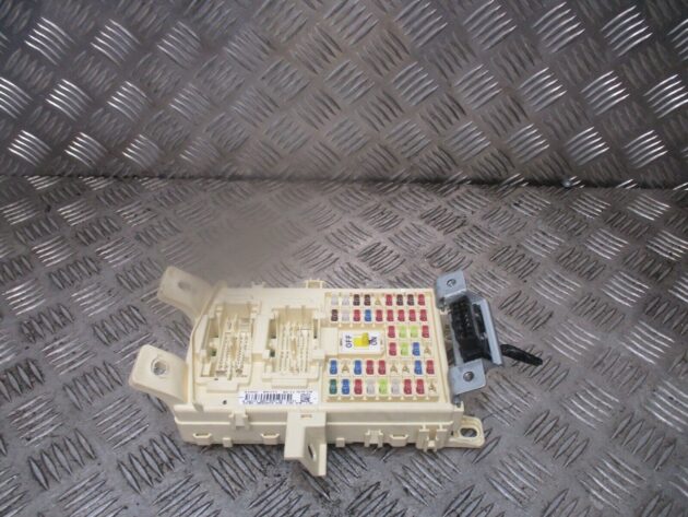 2018 GENUINE HYUNDAI I10 FUSE BOX RELAY MODULE UNIT 91952B9111