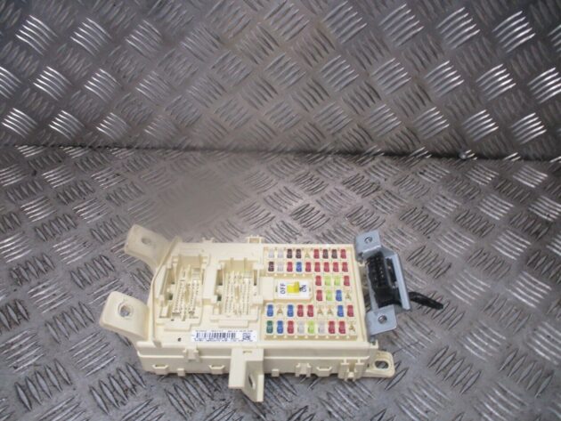 2018 GENUINE HYUNDAI I10 FUSE BOX RELAY MODULE UNIT 91952B9111 - Image 2