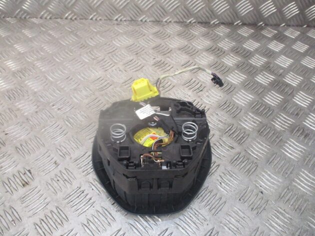 2016 GENUINE SKODA OCTAVIA DRIVERS STEERING WHEEL BAG 5E0880201B - Image 4