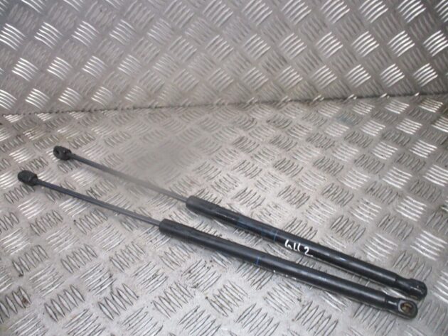 2015 GENUINE AUDI A3 8V 3DR REAR TAILGATE BOOTLID GAS STRUTS 8V3827552 - Image 2