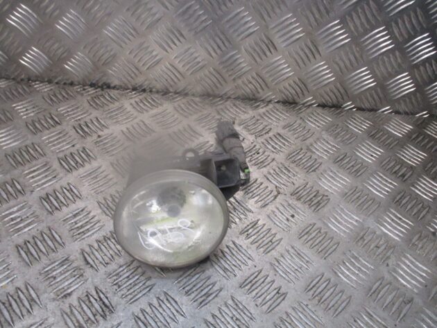 2012 GENUINE TOYOTA PRIUS FRONT RIGHT DRIVER SIDE FOG LIGHT LAMP OSF - Image 2