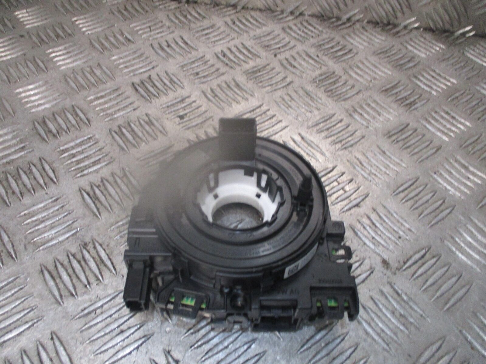 2015 GENUINE VW GOLF MK7 STEERING WHEEL COLUMN SLIP RING SQUIB 5Q0953549E