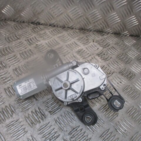 2015 GENUINE VW GOLF MK7 REAR WINDSCREEN WIPER MOTOR 5G0955711