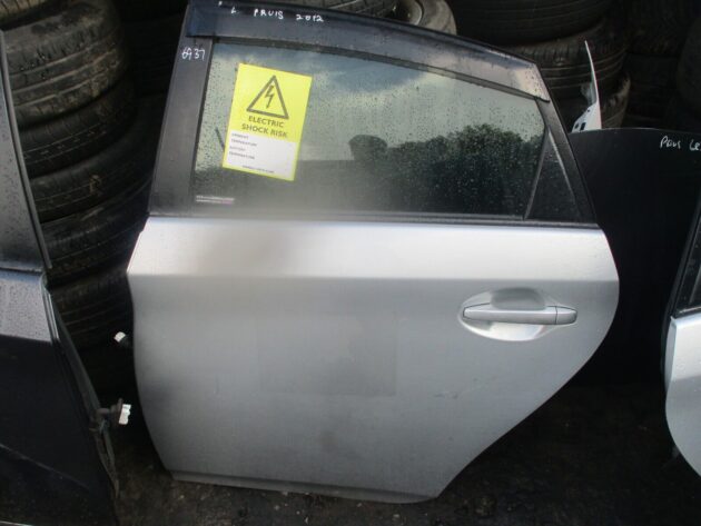 2012 GENUINE TOYOTA PRIUS REAR  LEFT PASSENGER SIDE BARE SHELL DOOR NSR - Image 2