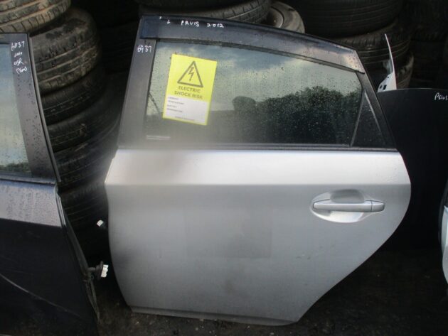 2012 GENUINE TOYOTA PRIUS REAR  LEFT PASSENGER SIDE BARE SHELL DOOR NSR - Image 3