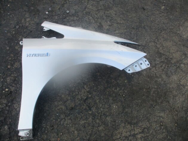 2012 GENUINE TOYOTA PRIUS FRONT RIGHT DRIVER SIDE WING FENDER OSF - Image 2