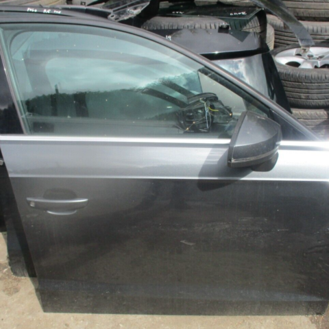 2014 GENUINE AUDI A3 HATCHBACK FRONT RIGHT DRIVER SIDE BARE SHELL DOOR OSF