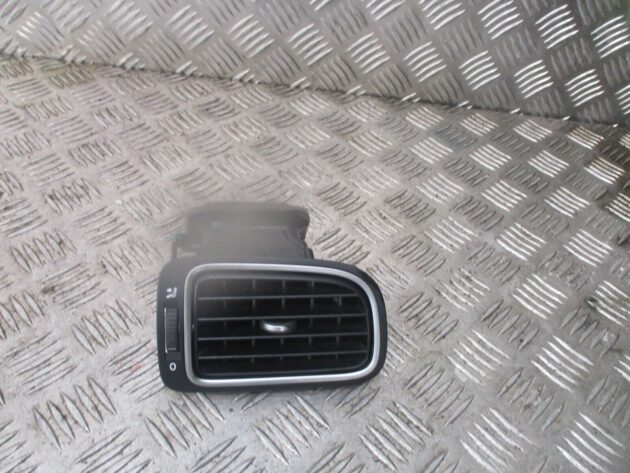2013 GENUINE VW POLO FRONT RIGHT DRIVER SIDE DASHBOARD HEATER AIRVENT 6RF819704C - Image 2