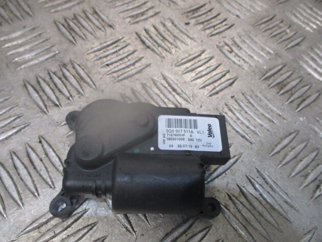 2015 GENUINE VW GOLF MK7 HEATER FLAP ACTUATOR MOTOR 5Q0907511A