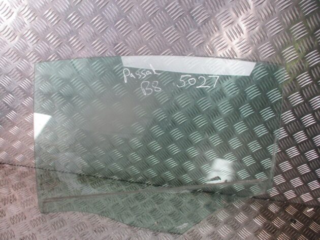 2016 VW PASSAT B8 SALOON REAR LEFT PASSENGER SIDE DOOR WINDOW GLASS 3G5845025 - Image 2