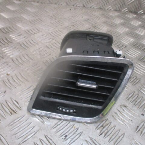 2017 GENUINE SEAT ATECA FRONT LEFT PASSENGER SIDE DASHBOARD AIRVENT 577820901A