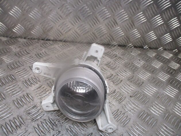 2018 GENUINE HYUNDAI I10 FRONT RIGHT DRIVER SIDE FOG LIGHT LAMP 92208B9 - Image 2