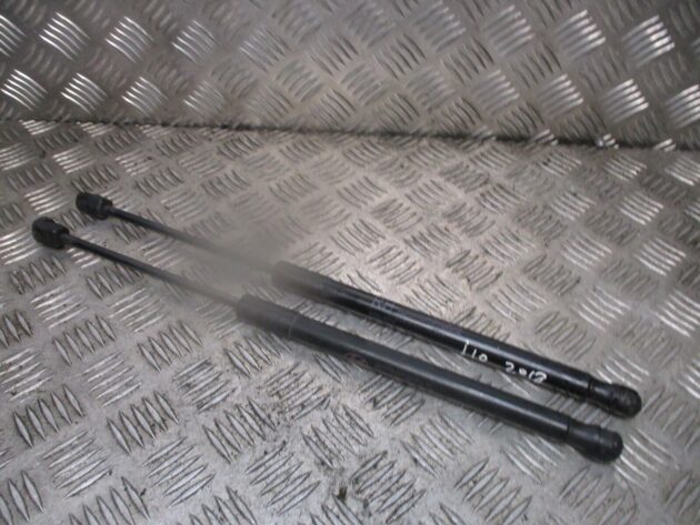 2018 GENUINE HYUNDAI I10 REAR TAILGATE BOOTLID STRUTS 81770B9010