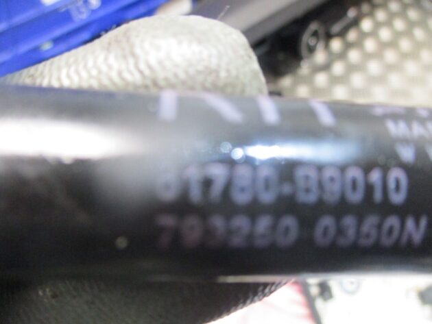 2018 GENUINE HYUNDAI I10 REAR TAILGATE BOOTLID STRUTS 81770B9010 - Image 3