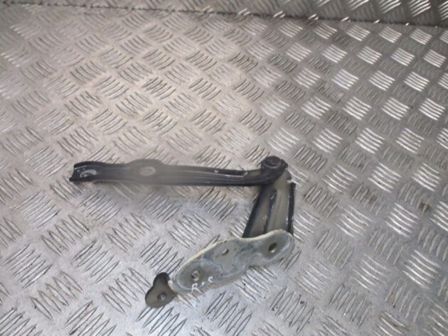 2016 GENUINE SKODA OCTAVIA FRONT RIGHT DRIVER SIDE BONNET HINGE 5E0823302 - Image 2